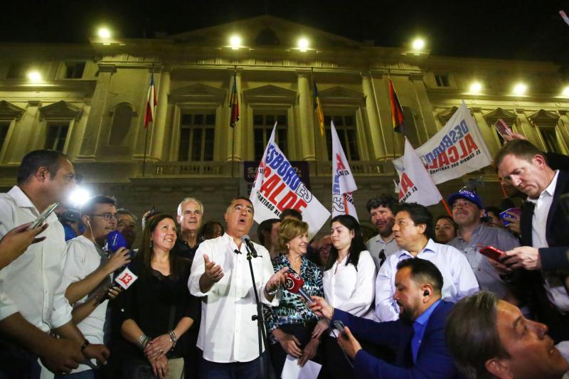 Aton - Mario Desbordes