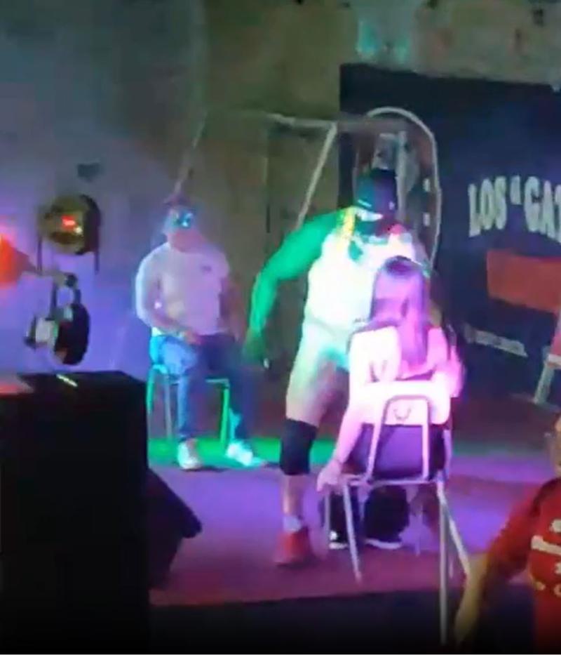 SABES - Evento con vedettos de Nayaret Domínguez