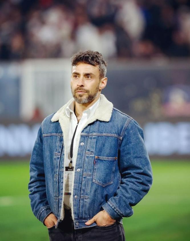 Jorge Valdivia acusado de agresión - Créditos: Instagram