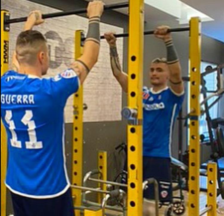 Cristóbal Campos sacó aplausos tras mostrar entrenamiento a casi dos meses de su accidente - Créditos: Instagram