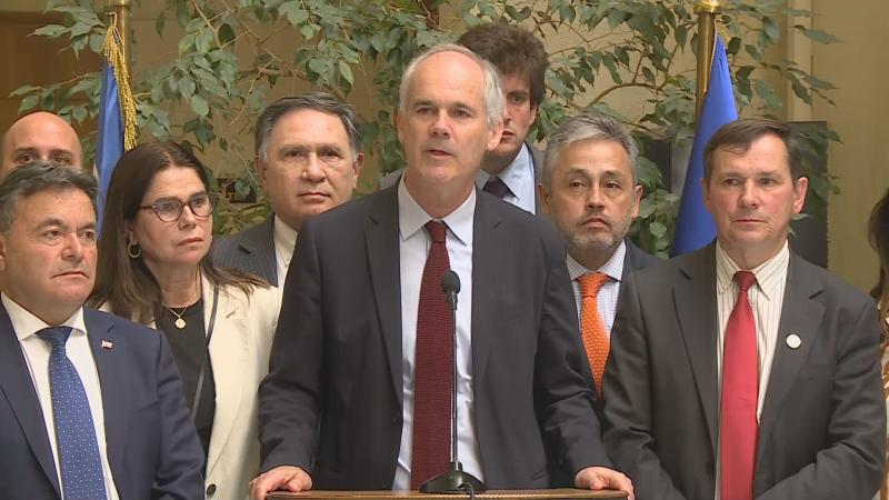 T13 - RN desiste de acusación contra Boric