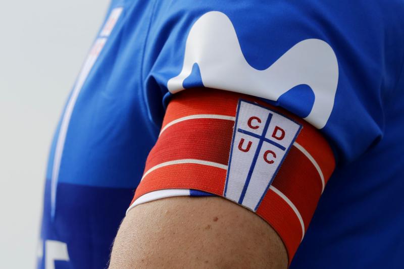 La UC está de luto por el fallecimiento de un histórico defensa - Crédito: Photosport