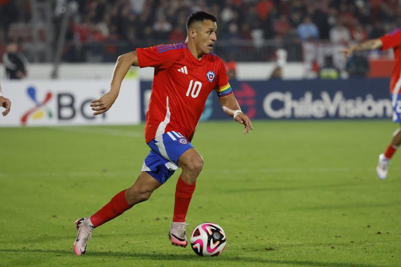 Alexis Sánchez en la Roja. Crédito: Photosport.