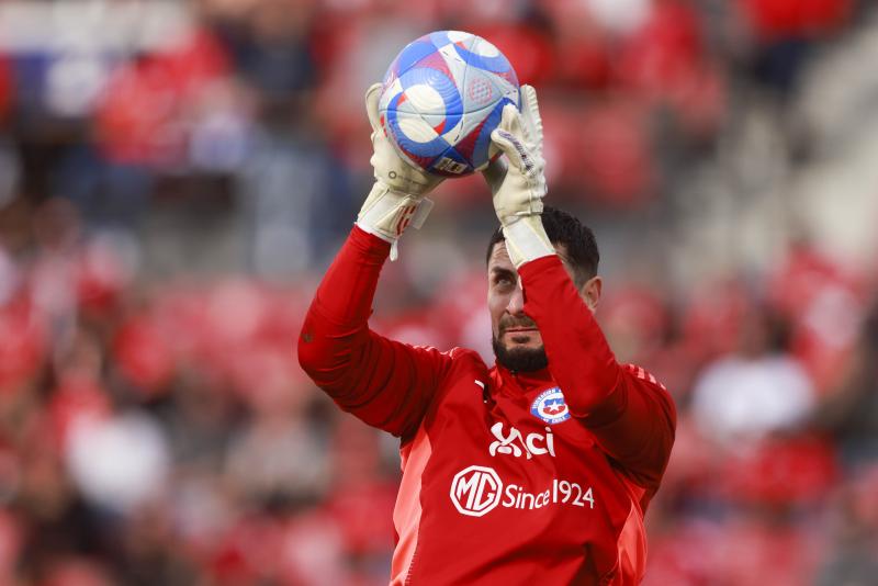 Arias podría volver a la Roja - Créditos: Photosport