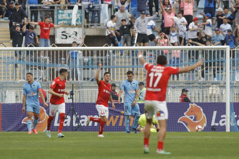 La UC derrotó a O'Higgins en Rancagua - Crédito: Photosport