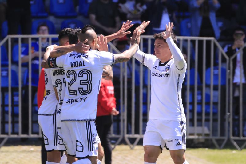Colo Colo viene de derrotar a Huachipato - Crédito: Photosport