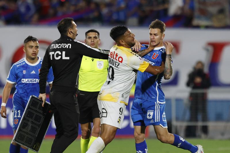 U de Chile apeló a la expulsión de Franco Calderón - Créditos: Photosport