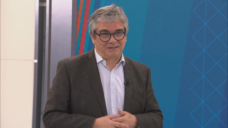 T13 - El ministro de Hacienda, Mario Marcel, en Mesa Central