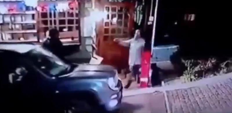 Redes sociales - Empresario insultó a conserje en condominio de Zapallar