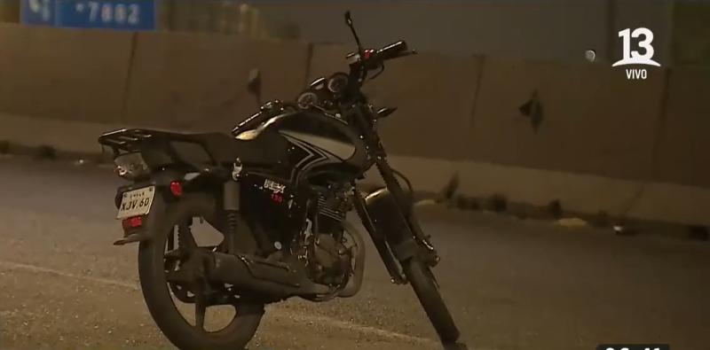 Violenta colisión en Autopista Central: Acompañante de motociclista falleció