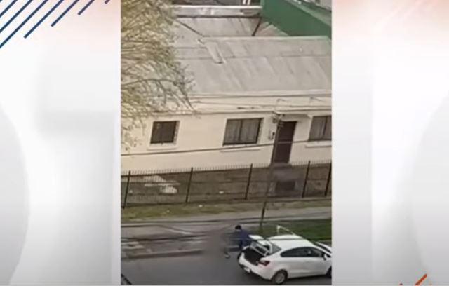 T13 - Agresores bajan a hijas de la víctima del vehículo