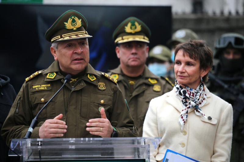 ATON - Exgeneral director de Carabineros, Ricardo Yáñez y ministra Tohá