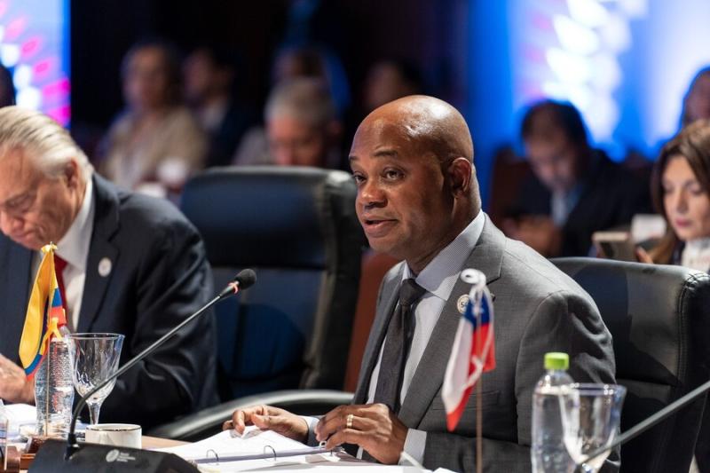 Luis Gilberto Murillo canciller de Colombia - Aton