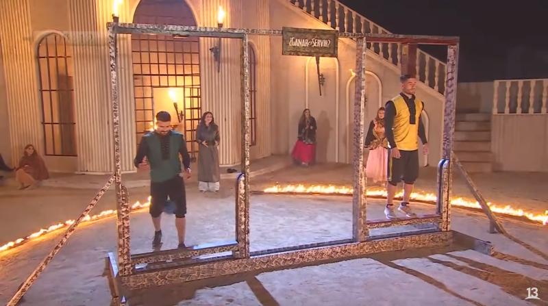 Canal 13 - Pangal y Pancho en el Círculo de fuego