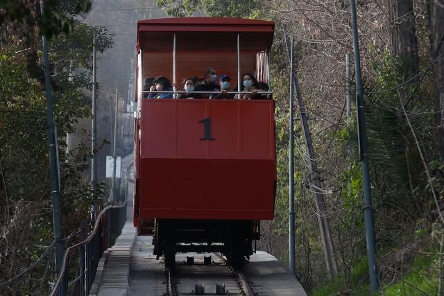 Funicular sorprende con “espeluznante” experiencia de Halloween - Agencia Uno