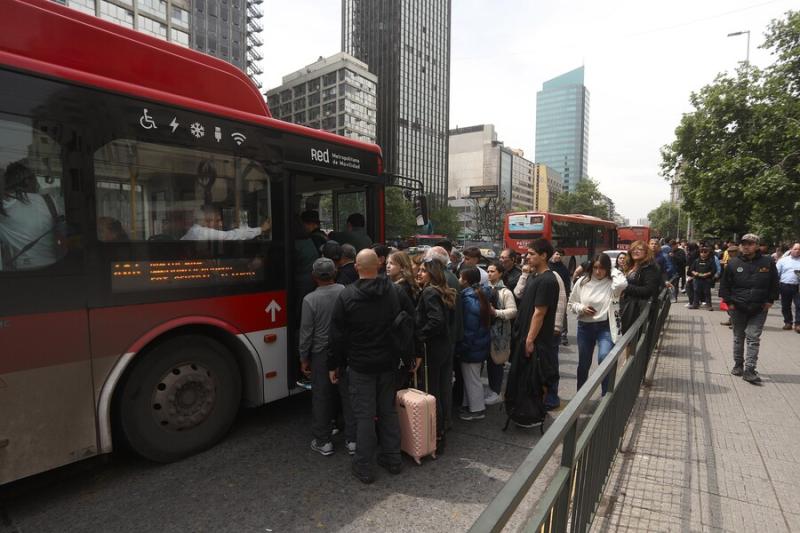 Agencia Uno - Problemas en el Metro