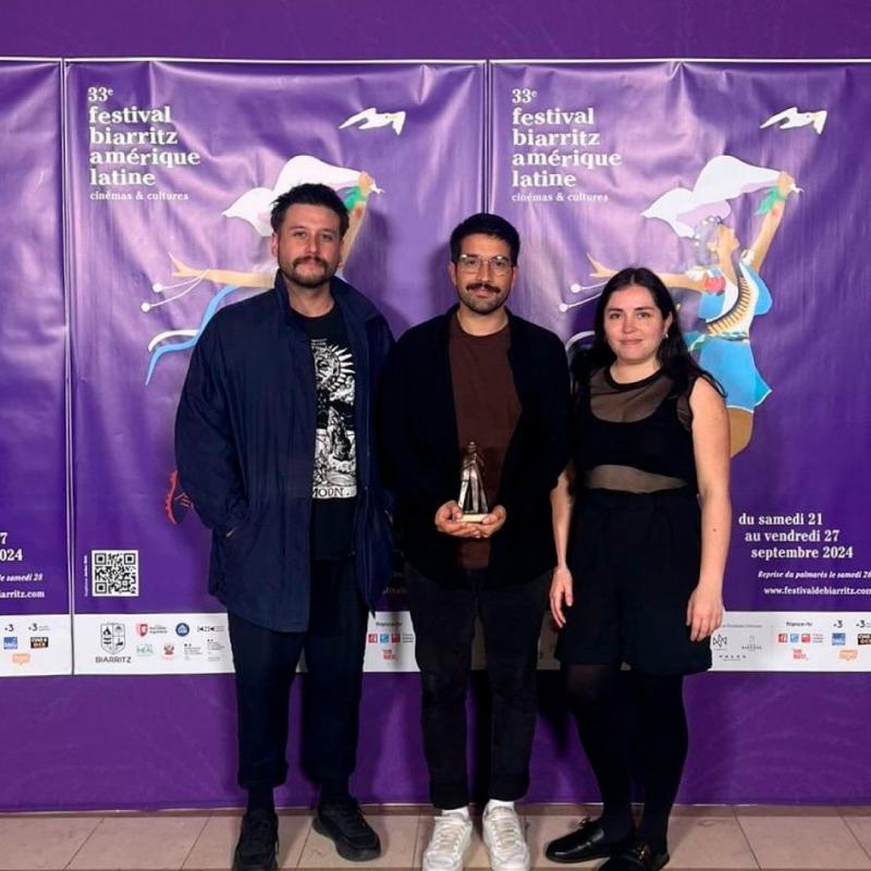 Felipe Morgado, Diego Pino y Tamara Uribe en el Festival de Biarritz por documental sobre el estallido social y proceso constituyente - Instagram Miradoc