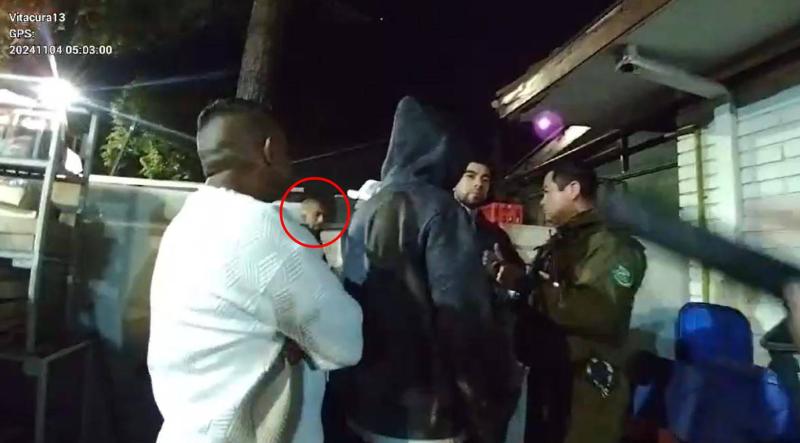 Captura - Control policial a Arturo Vidal en Vitacura