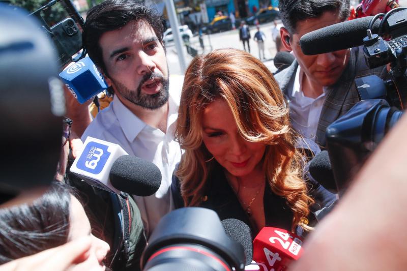 Joaquín Lavín León y Cathy Barriga - Agencia Uno