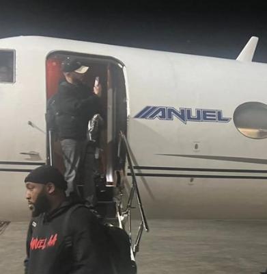 Anuel AA retrasó más de una hora su concierto en Chile: ¿qué dijo la productora?