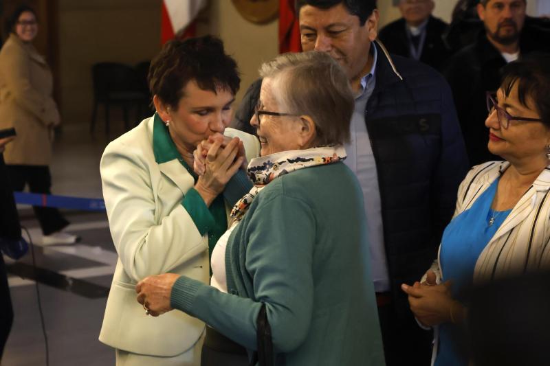 Aton - La última aparición de Mercedes Bulnes en el Congreso fue en la AC contra Tohá