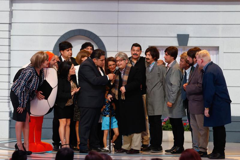 Agencia Uno - "El Muro" en la Teletón