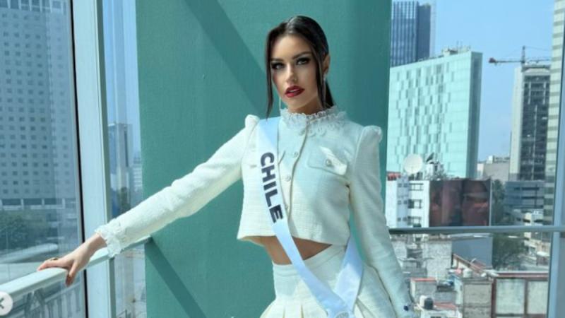 Emilia Dides - Instagram