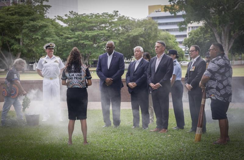 Australia, EEUU y Japón fortalecen su cooperación militar - X @RichardMarlesMP