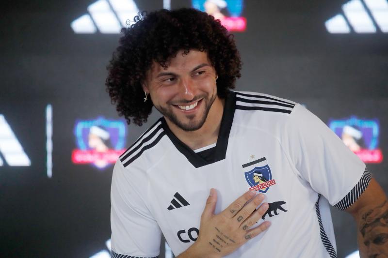 Colo Colo tendrá nuevo auspiciador en su camiseta - Créditos: Photosport