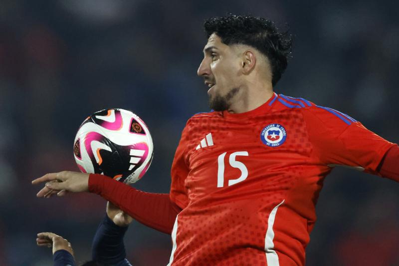 Diego Valdés se candidatea a un grande de Chile - Crédito: Photosport