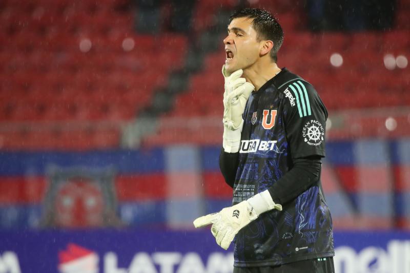 Cristopher Toselli podría dejar Universidad de Chile - Créditos: Photosport