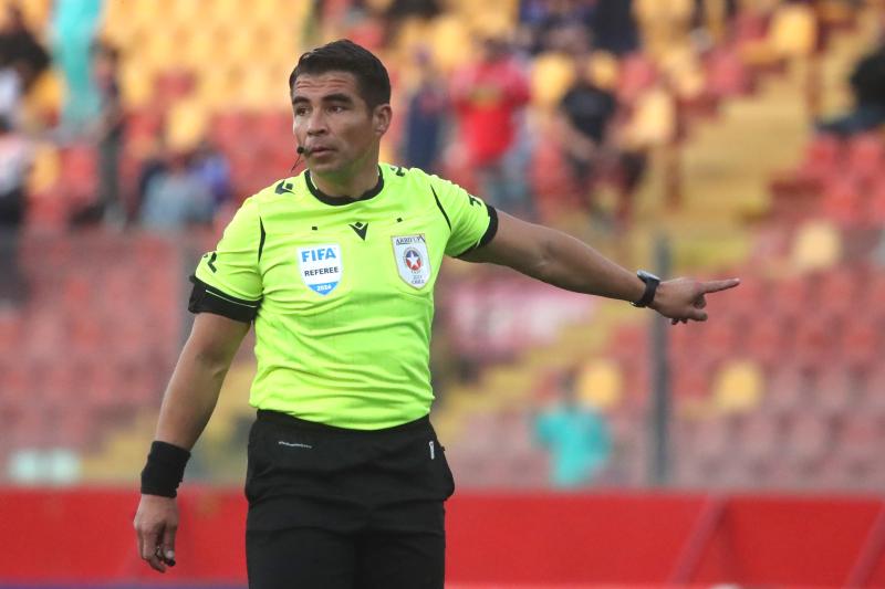 José Cabero será el juez de la final de Copa Chile - Créditos: Photosport
