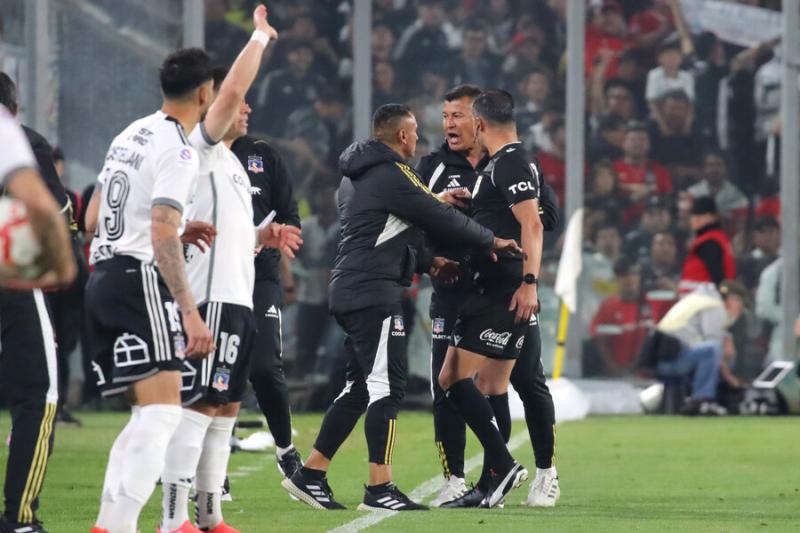 Jorge Almirón se reencontrará con juez que lo expulsó - Créditos: Photosport