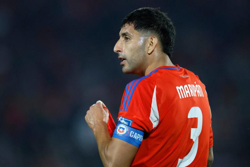 Guillermo Maripán bajo las críticas en Italia - Créditos: Photosport