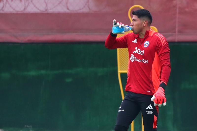 Cortés, además, es el titular en la Roja - Créditos: Photosport