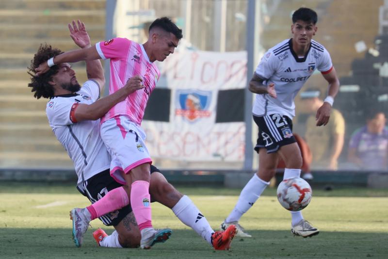 U de Chile quiere reforzar su delantera con Julián Alfaro - Crédito: Photosport