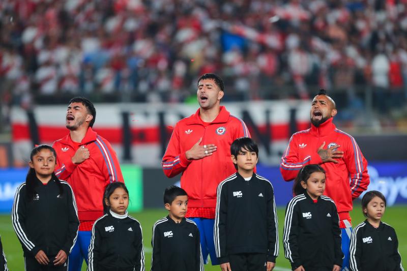 La Roja recibió el apoyo de Emilia Dides - Crédito: Photosport