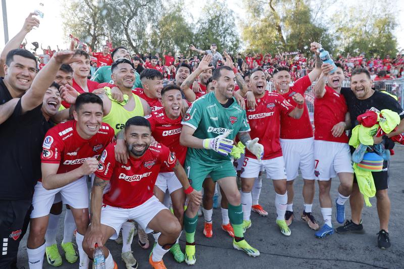 Ñublense deberá disputar la final con solo tres días de descanso gracias a la ANFP - Créditos: Photosport