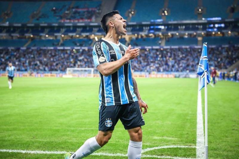 Alexander Aravena fue convocado por Ricardo Gareca - Crédito: Instagram