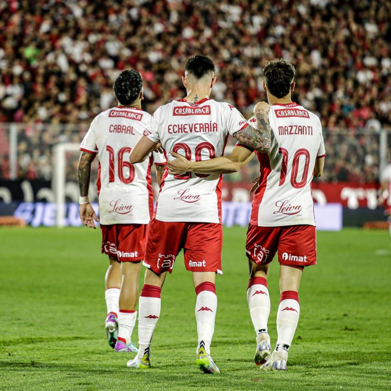 El chileno es clave en su equipo - Créditos: Photosport