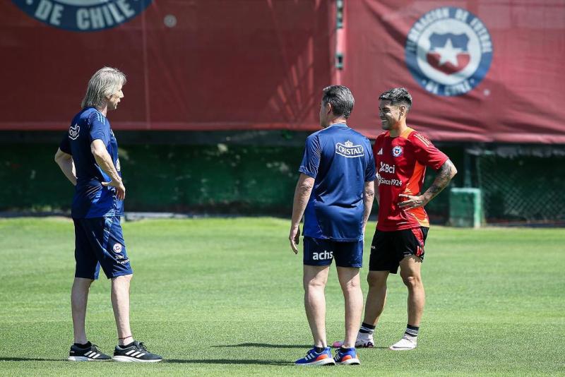 Felipe Mora bajo las órdenes de Gareca - Créditos: LaRoja