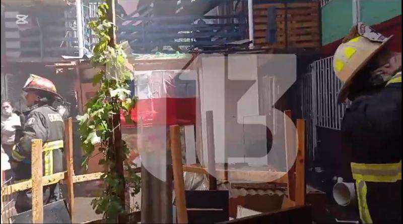 Un grave incendio afecta ocho departamentos en San Bernardo