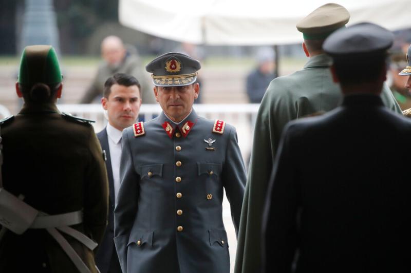 ATON - Comandante en jefe del Ejército, Javier Iturriaga