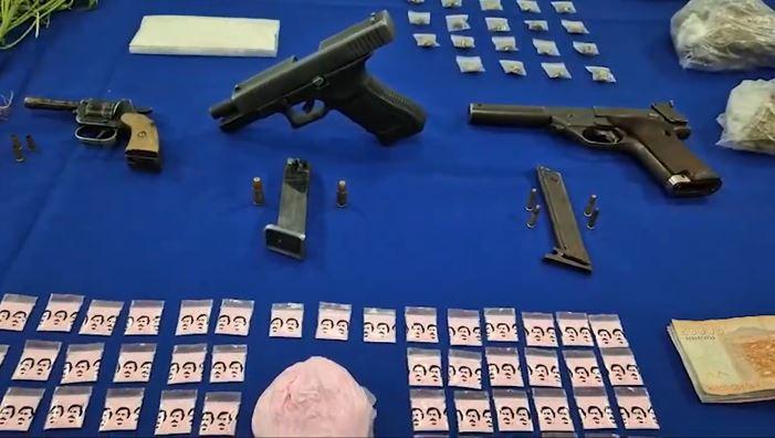 PDI allana domicilios con circuitos de seguridad en La Pintana