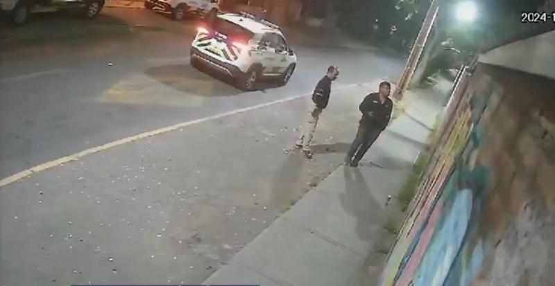 Seguridad de Maipú habría mirado y se habría ido: Denuncian que local comercial fue asaltado 5 veces en una sola noche