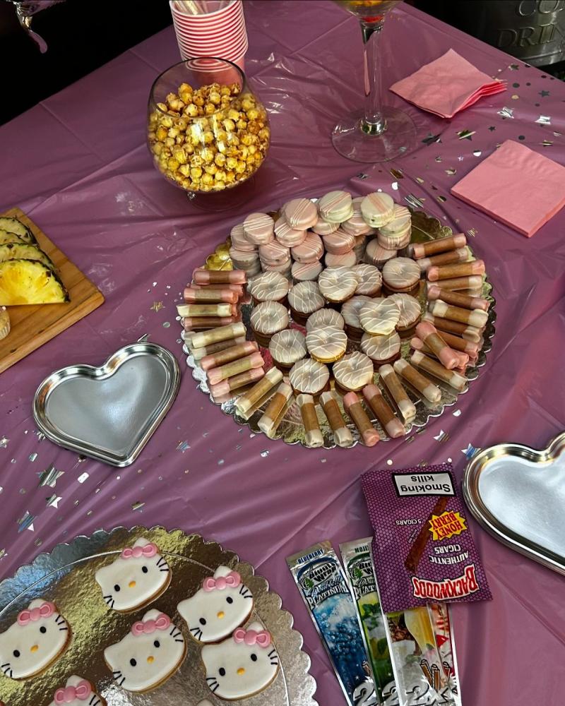 Instagram - El alucinante cumpleaños de Trini Neira