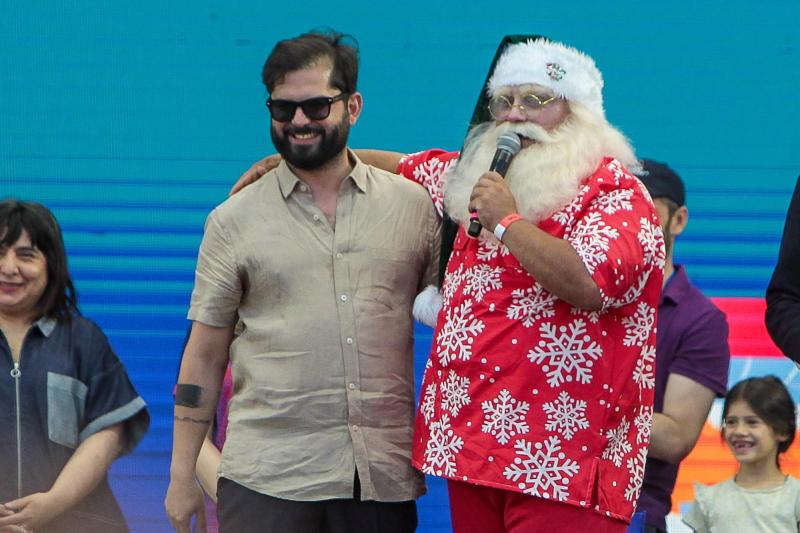 Agencia Uno - Boric por sistema de pensiones: "Los que tienen más, tienen que poner un poquito más"