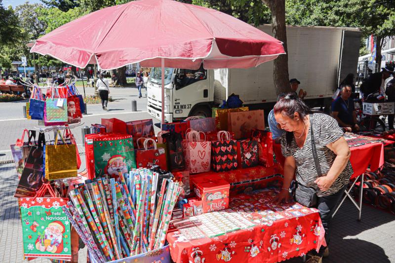 Comercio en Navidad, referencial - Agencia Uno