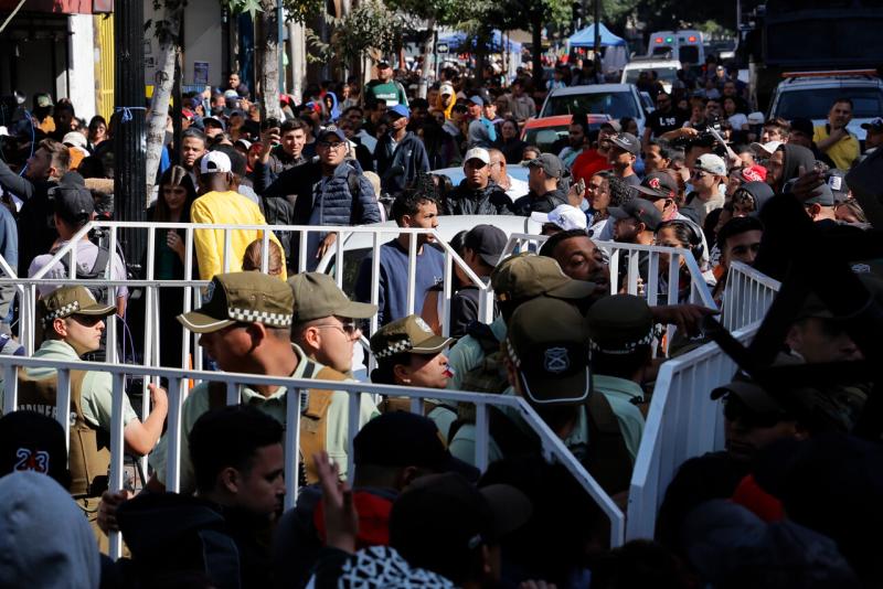 Aton - Caos en Barrio Meiggs en proceso de enrolamiento