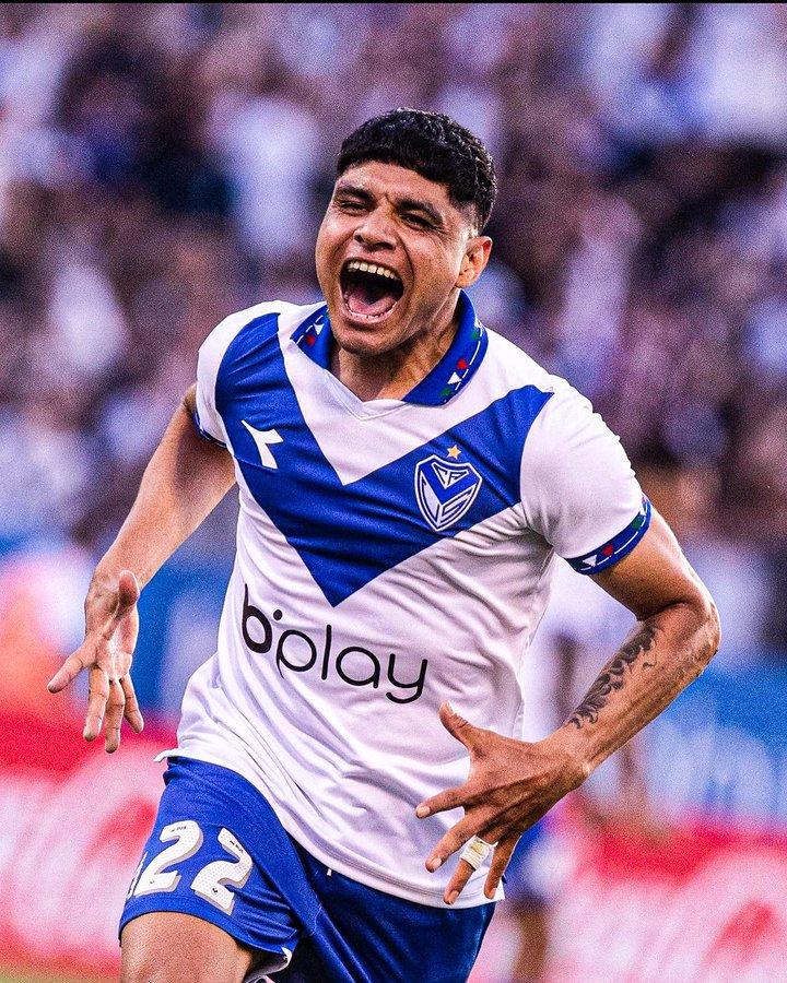 Claudio Aquino se acerca a Colo Colo - Créditos: @DespliegueFutCL
